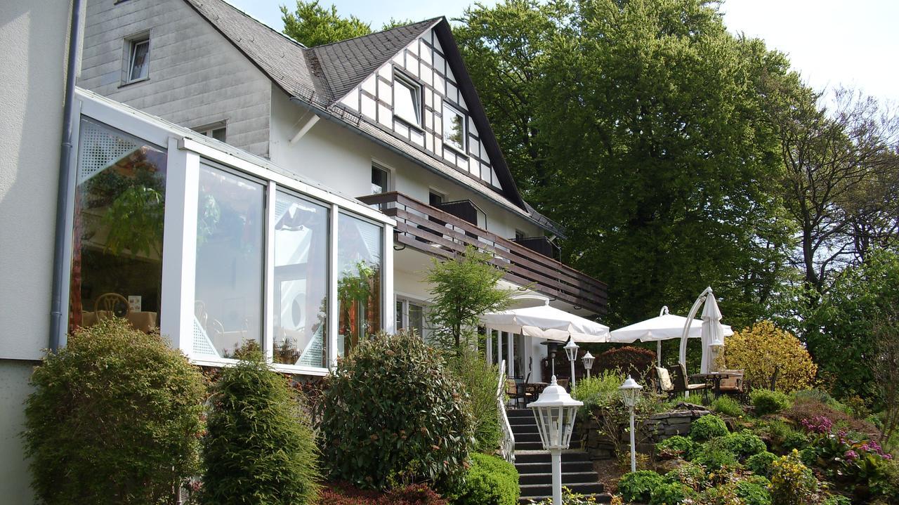 Waldhotel Klaholz Брилон Екстериор снимка